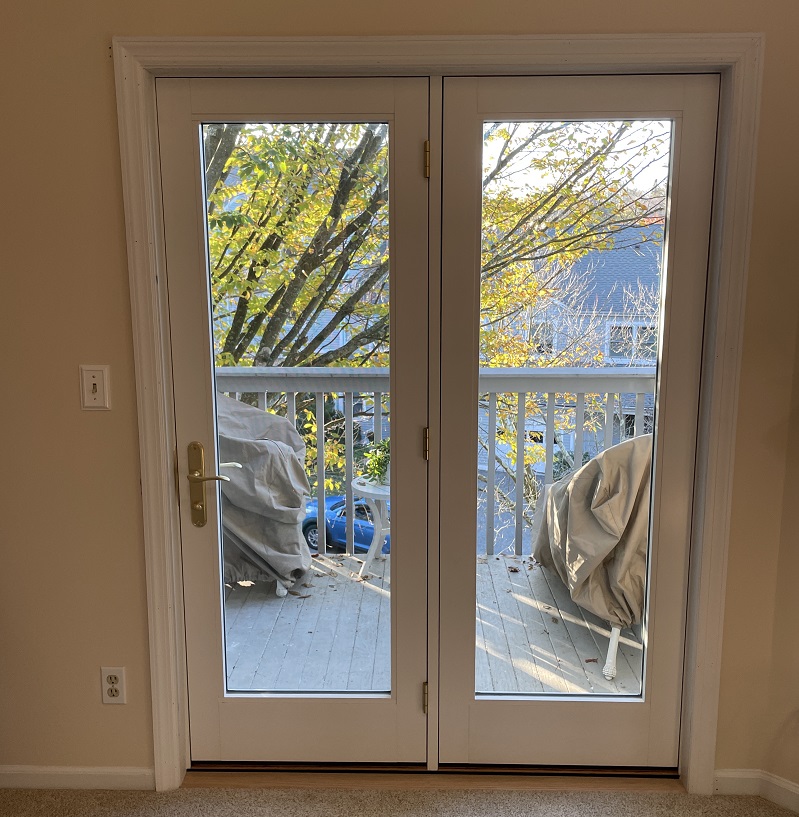 Pella 250 replacemnet double hung window replacement & lifestyles hinged patio door installation in Greenwich, CT